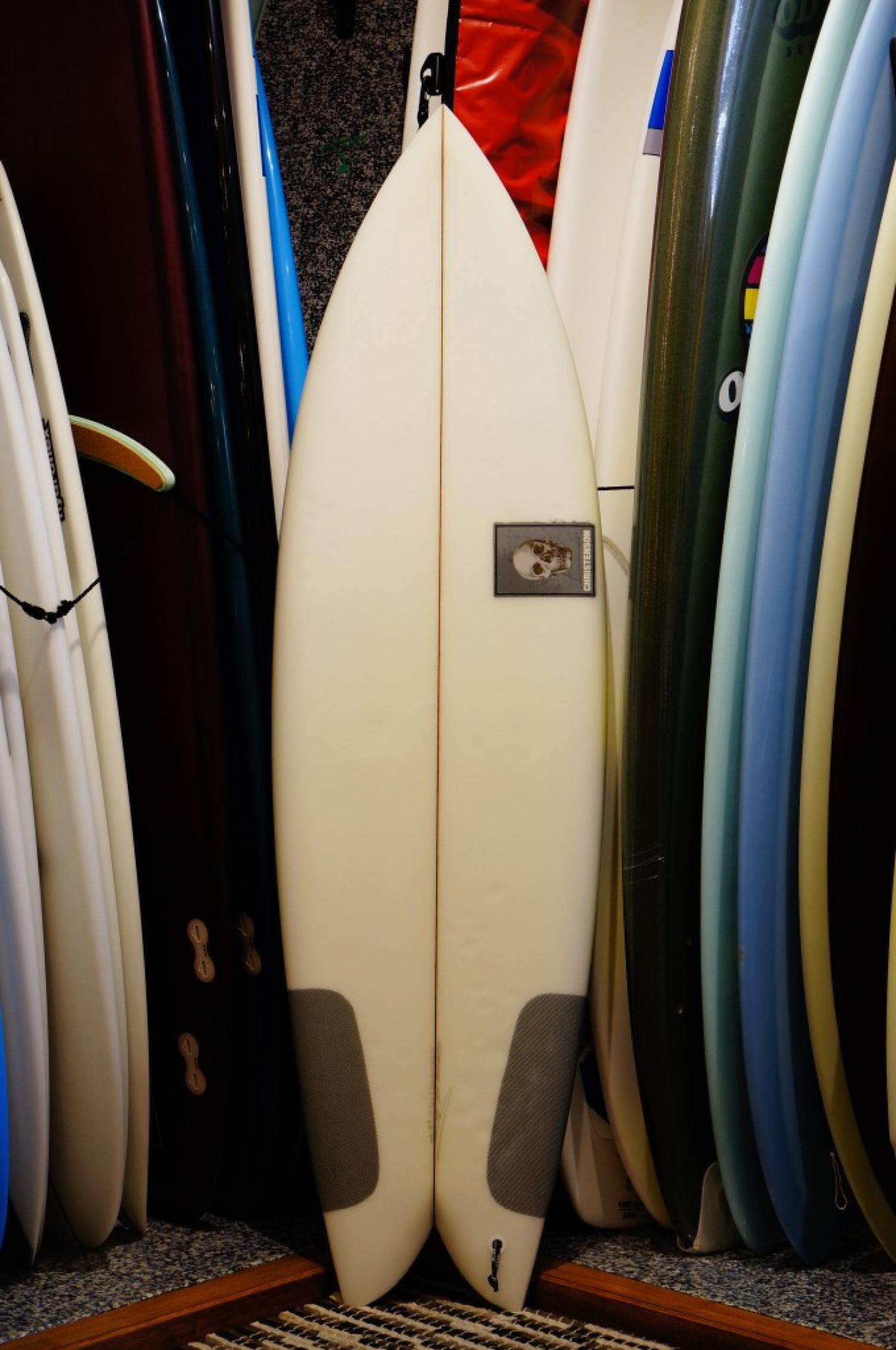 USED BOARDS (C-HAWK 5.9 CHRISTENSON SURFBOARDS)