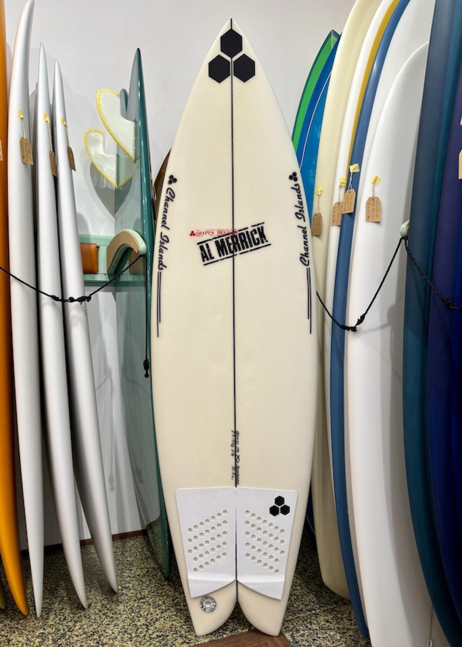 USED BOARDS (Channel Islands FISHBEARD  5.9)
