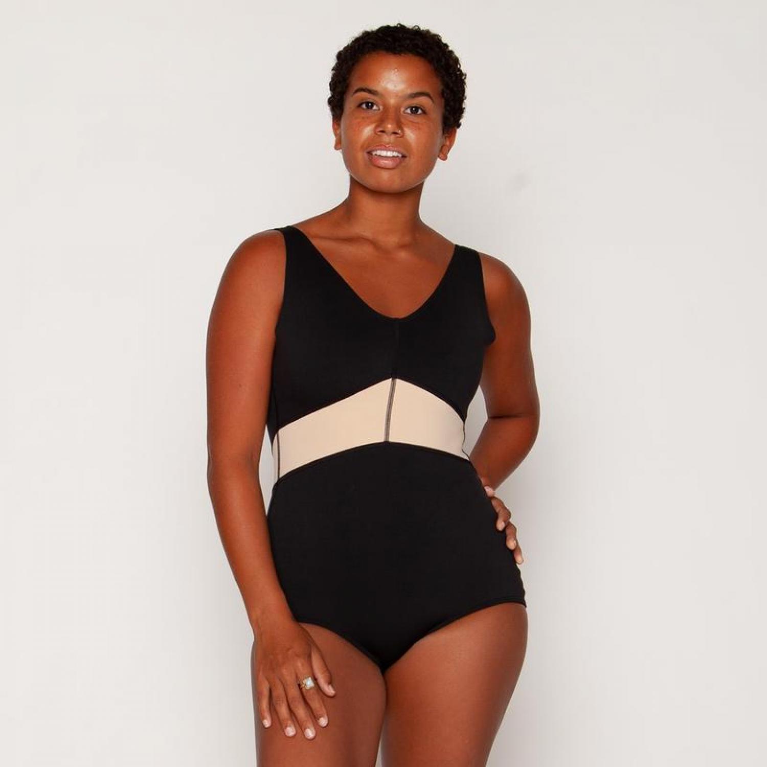 Seea Saili One Piece Black