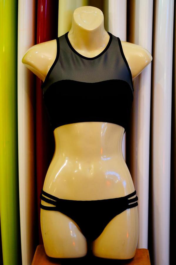 Montrey Neoprene Bikini Top XS & Capitola Bikini Bottom Black Diamond XS