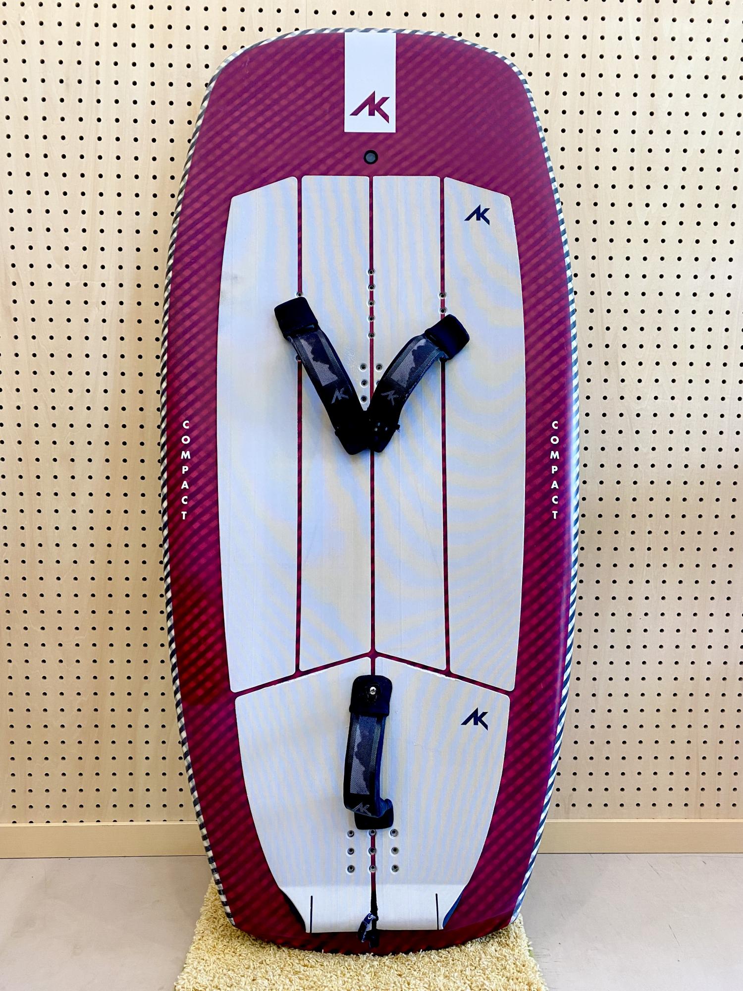 USED (4.8 AK COMPACT FOILBOARD) 