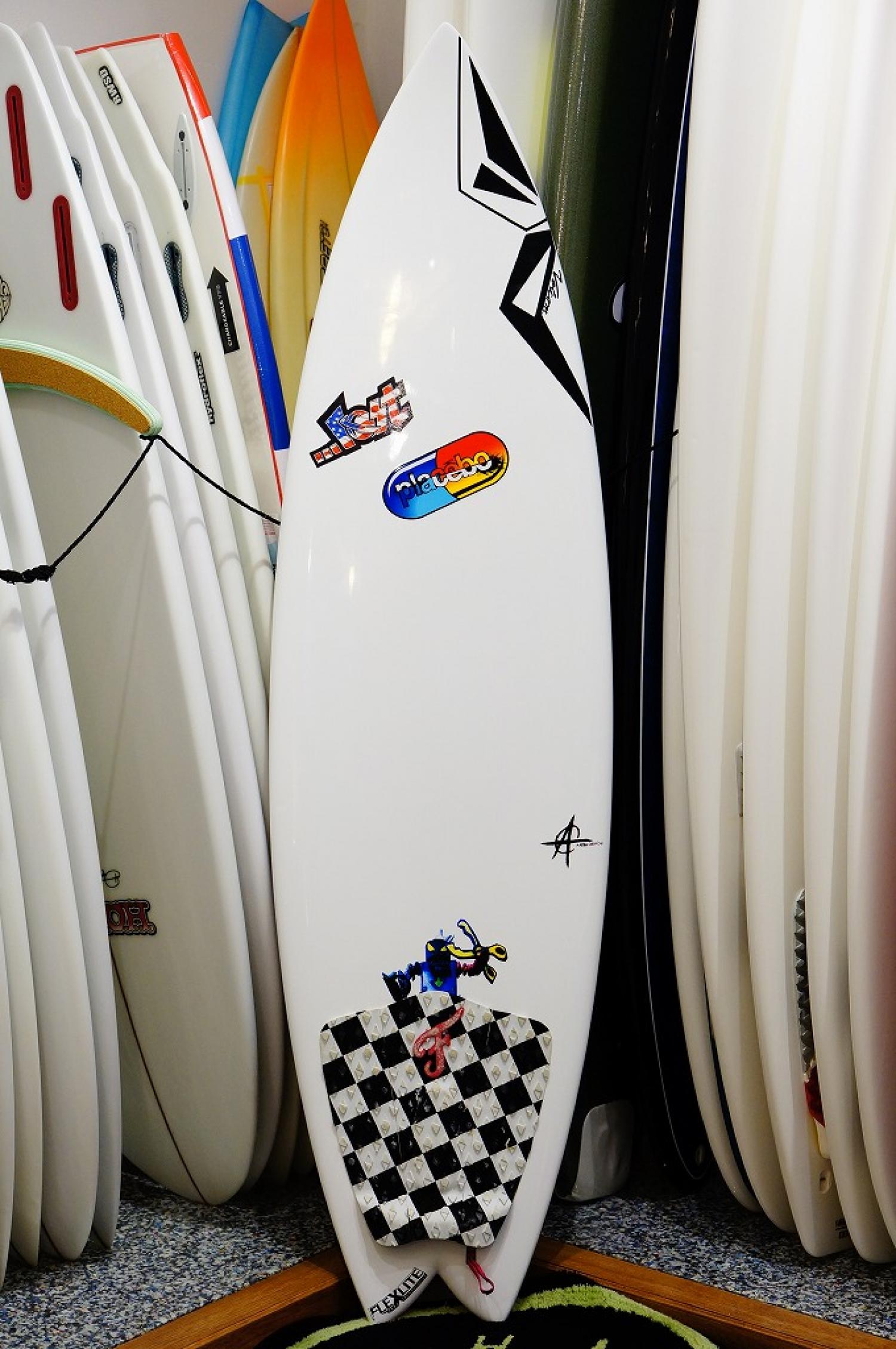 USED BOARDS (PLECEBO AARON CORMICAN 5.8")