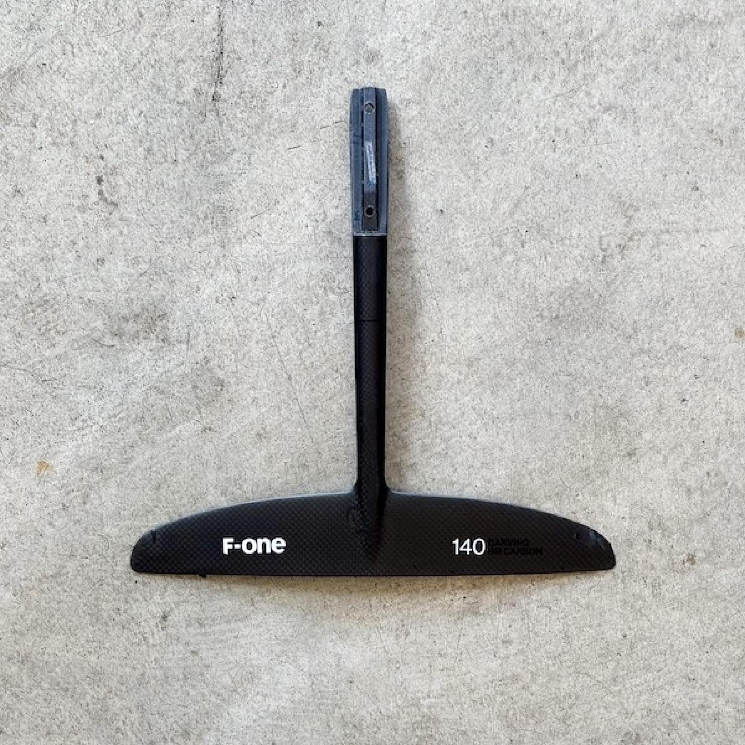 USED F-ONE MONOBLOC TAIL140 CARVING