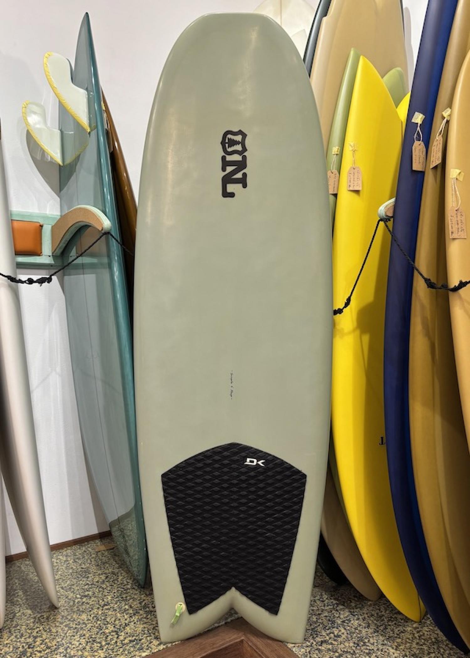 USED (Nine Lights Surfboards MiniBob 5.6)