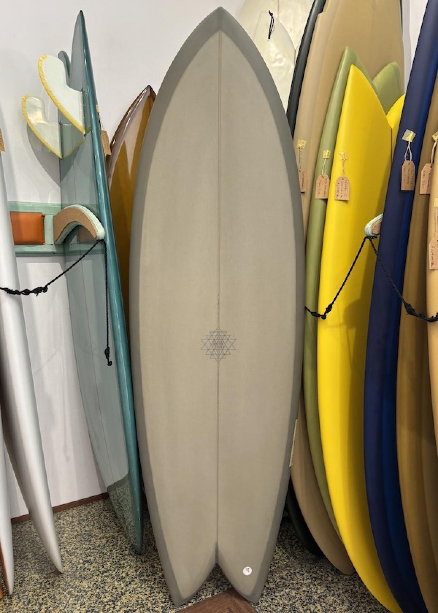 M様 Rhythm Ace TWINZER 5.8 MANDALA CUSTOM SHAPES