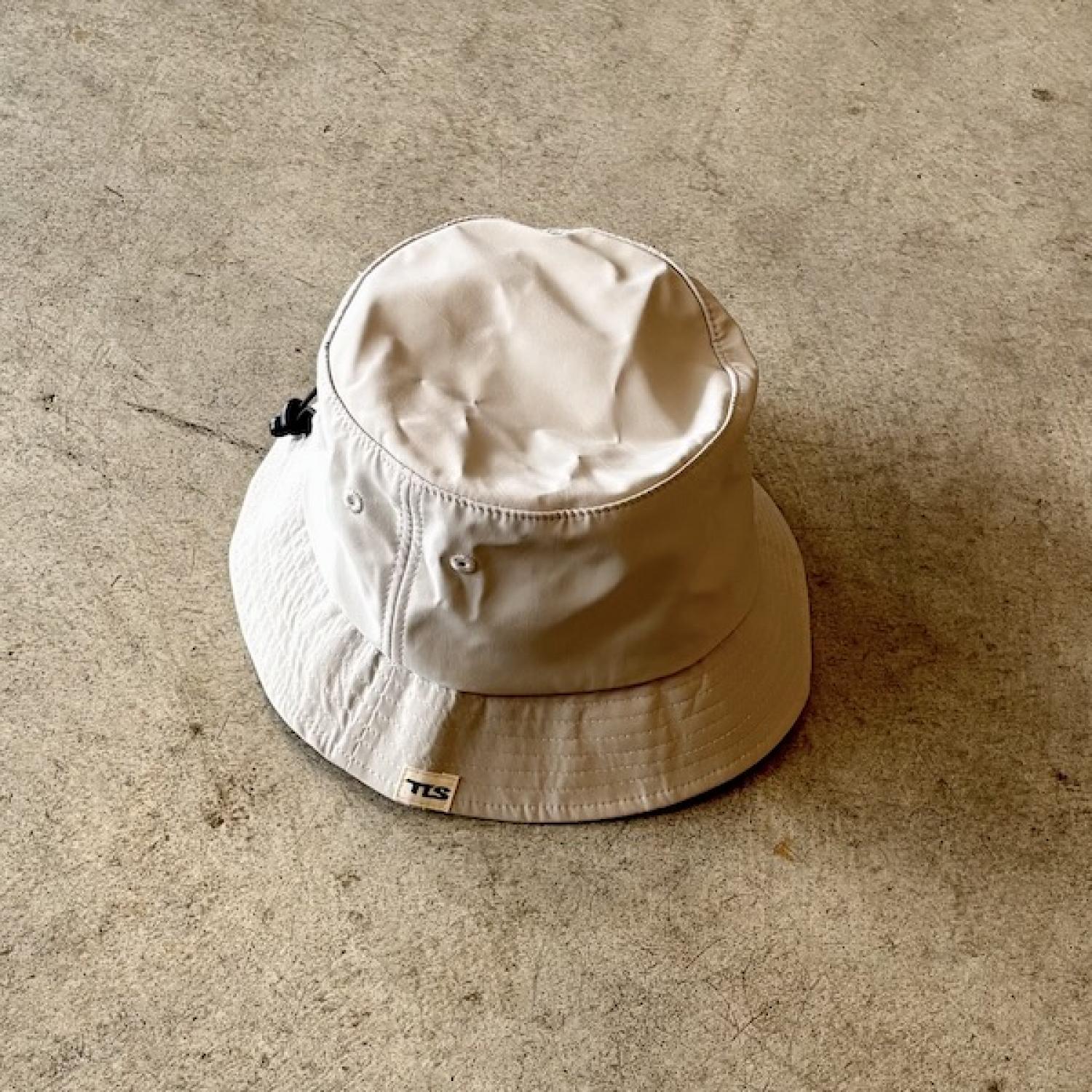 TLS SURF BUCKET HAT 