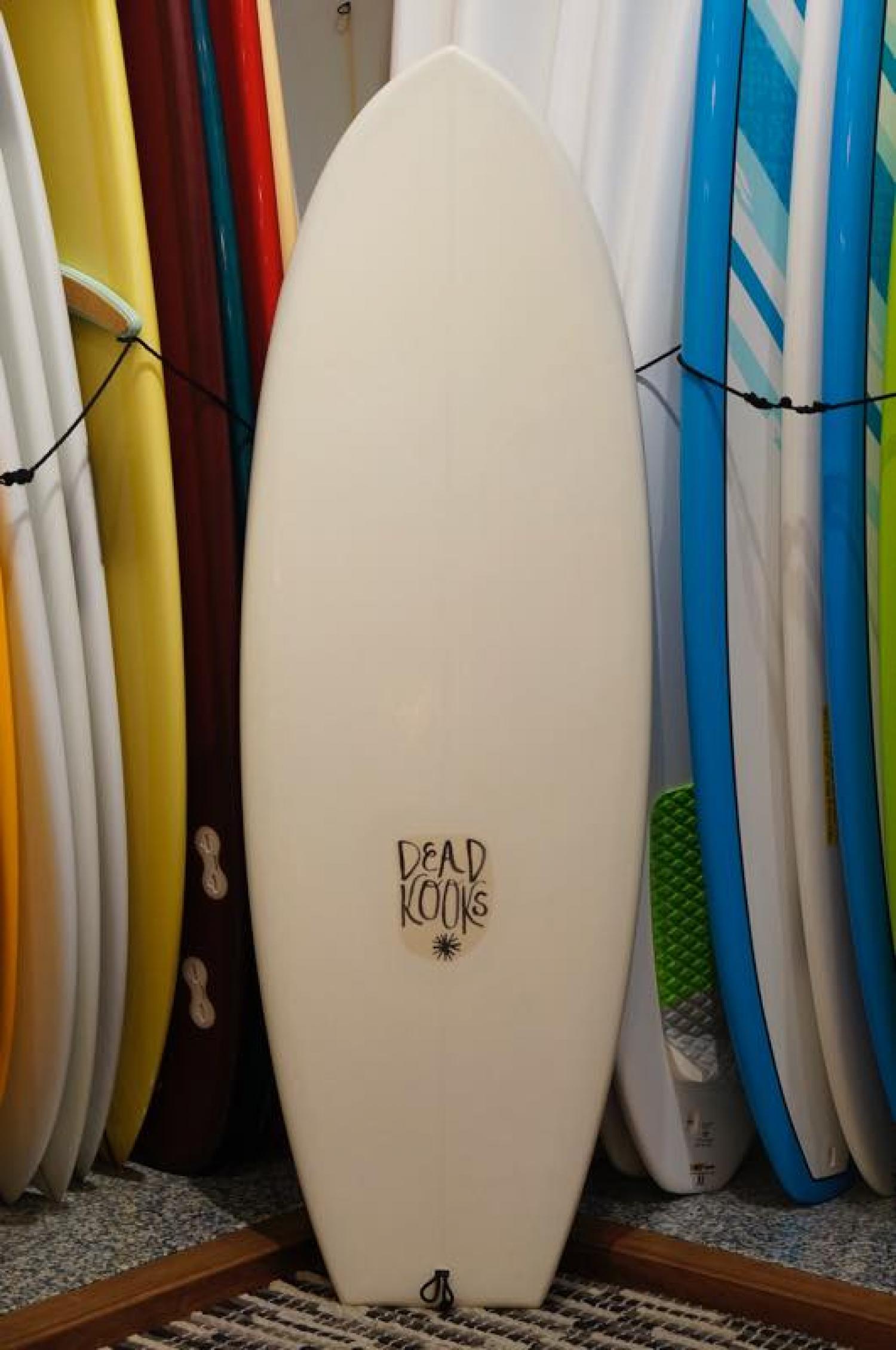 USED BOARDS （DEAD KOOKS SURFBOARDS-KNOB 5.2)
