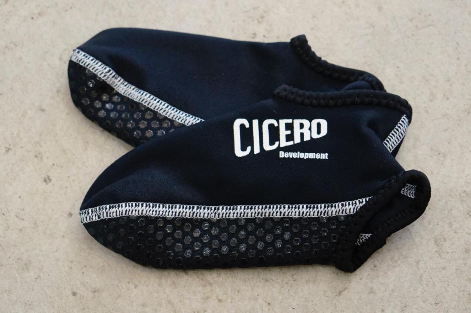 cicero fin socks without heel
