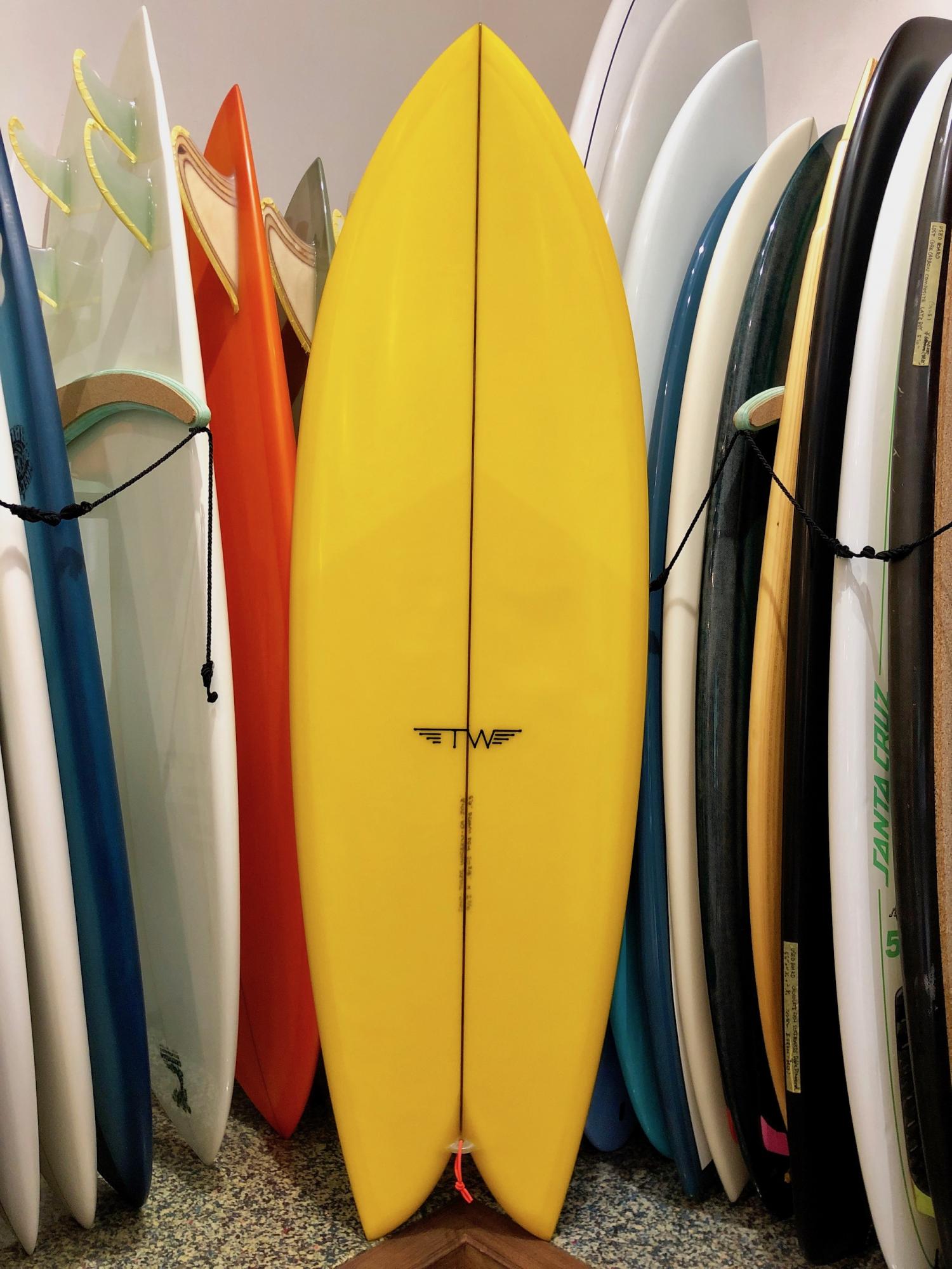 USED BOARDS (Tyler Warren Surfboards Dream Fish 5.6)