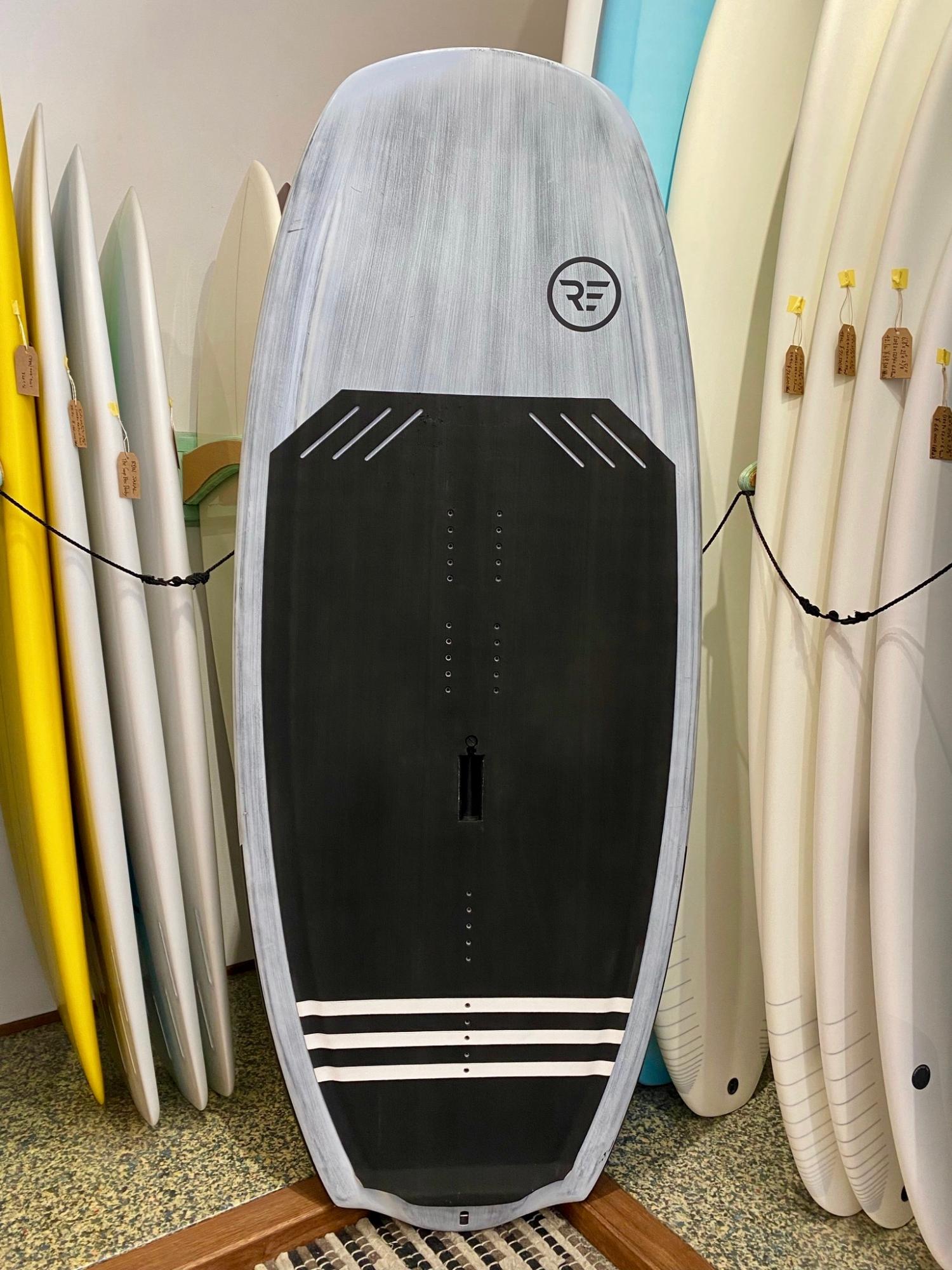 USED SUP FOIL BOARD(Ride Engine Moon Buddy 6.0)