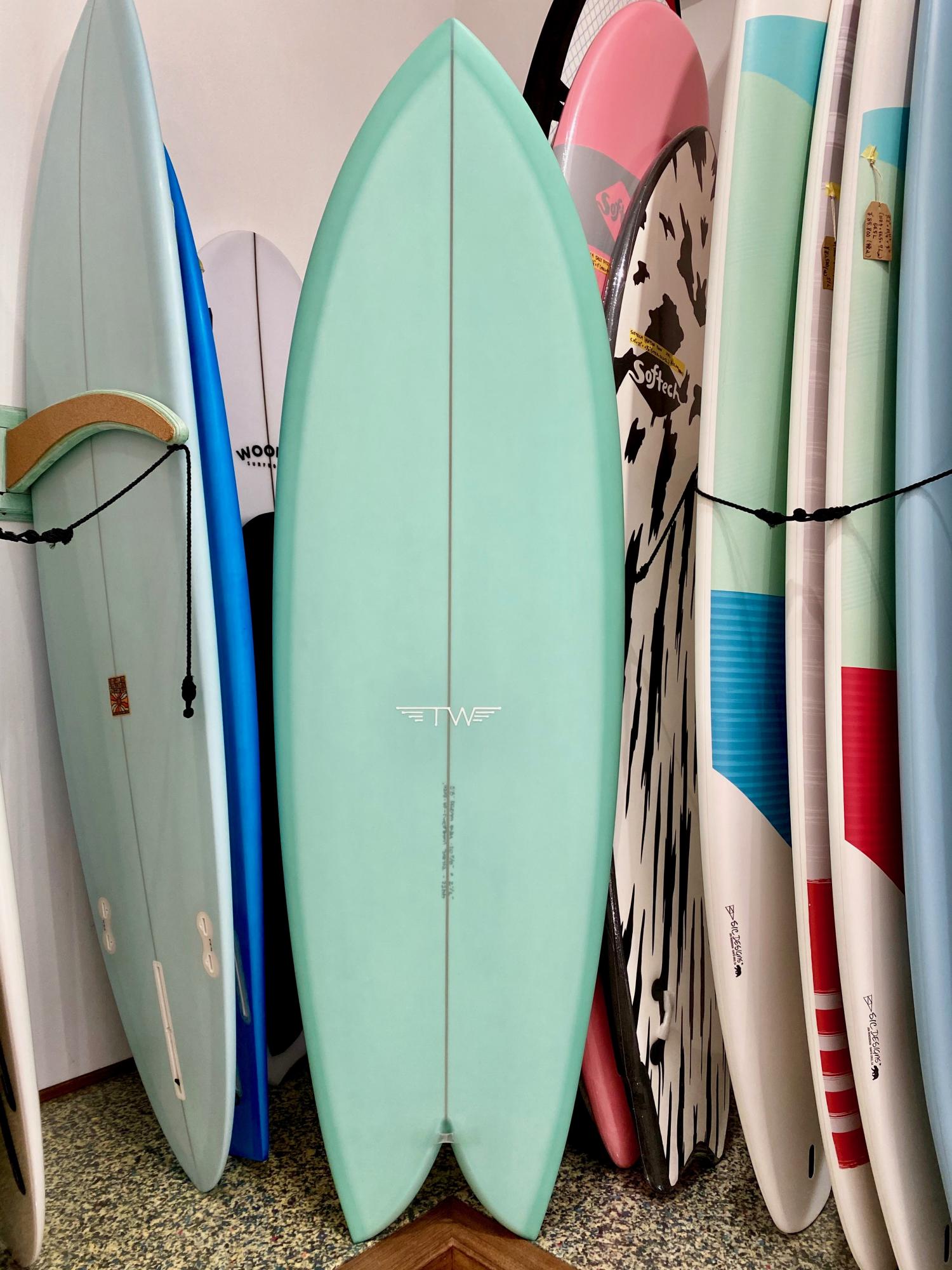 Tyler Warren Surfboards Dream Fish 5.8