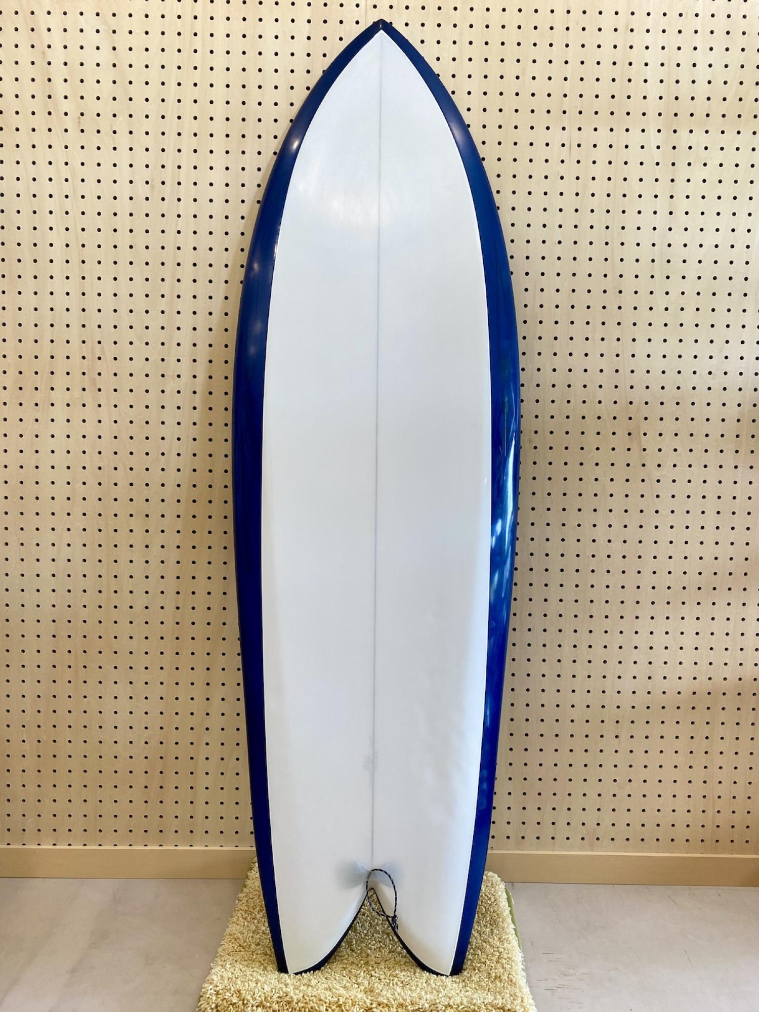 USED BOARDS(5.6 SQUIT FISH RYAN BURCH SURFBOARDS)