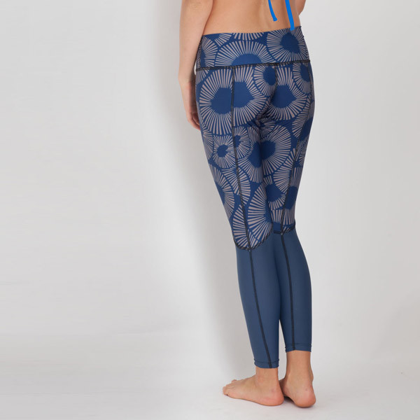 calafia-legging-bluefossil04.jpg