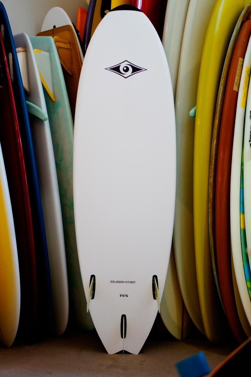 【ほぼ新品/千葉北エリアで手渡し】BICSURFサーフボード 5'10フィッシュ