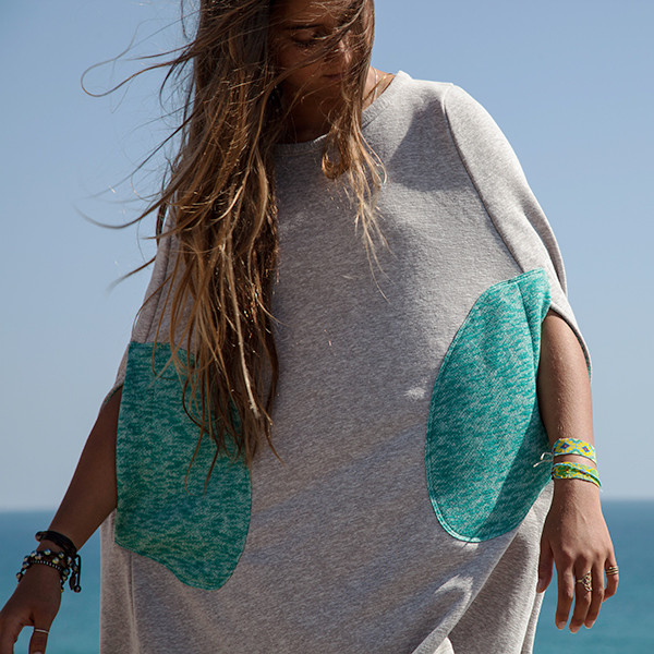 Changing-Cape---Cool-Grey_7.jpg