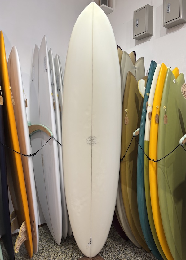 USED BOARDS (California Stubbie 7.6 MANDALA CUSTOM SHAPES