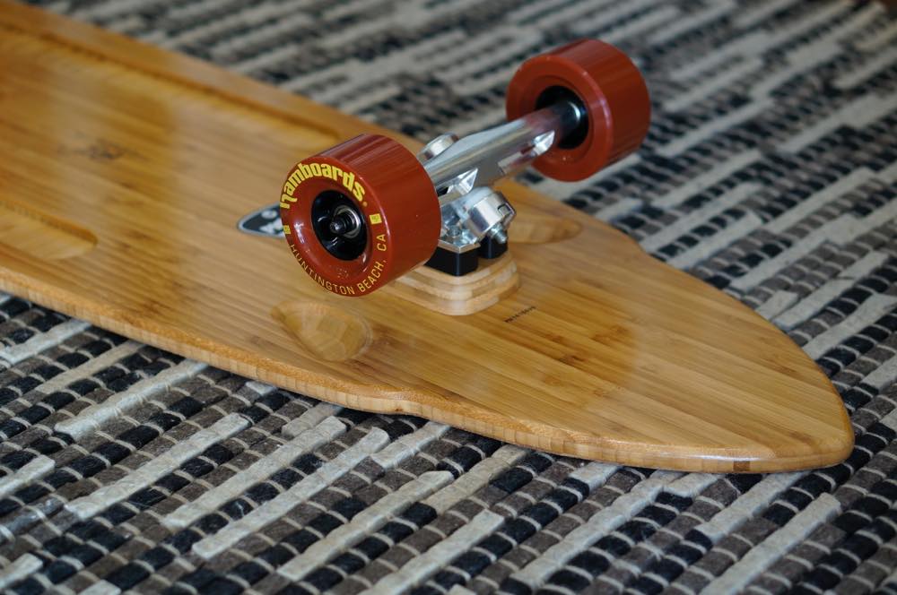 シンプルにサーフボードに乗る感覚のスケートボード「Ham Boards」|沖縄サーフィンショップ「YES SURF」