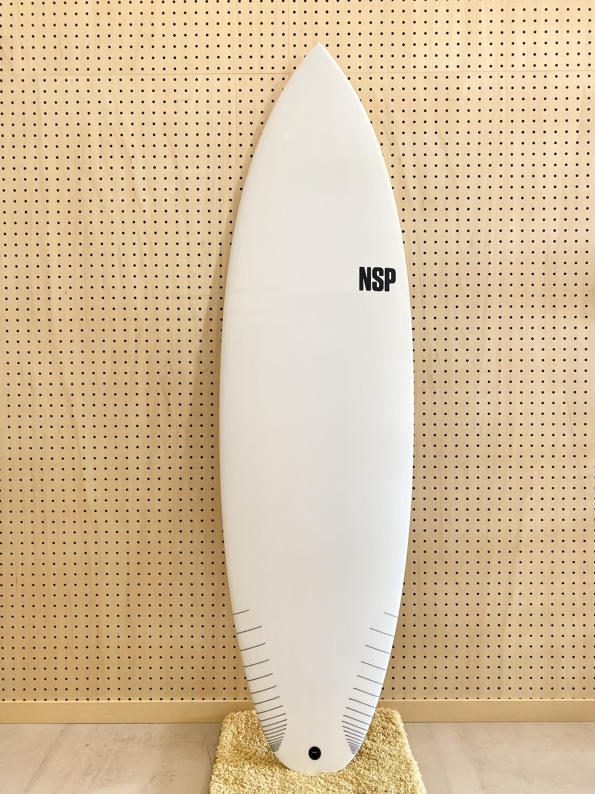 NSP PROTECH Tinder D8 6.2 WHITE TINT YES