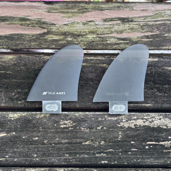 2.6 SIDE BITE - FCS Smoke【TRUE AMES FIN】|沖縄サーフィンショップ