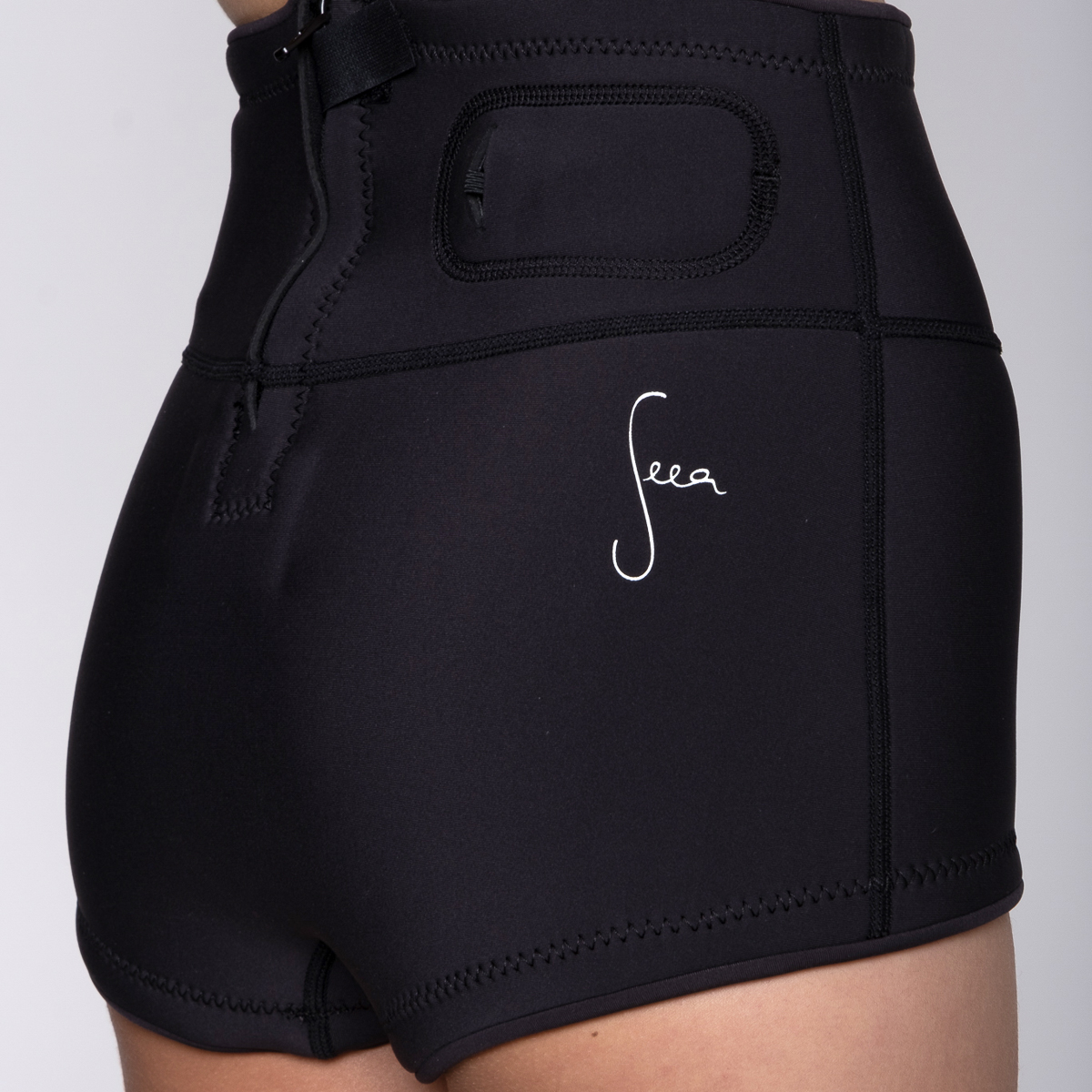 Seea Palisades Shorts Yulex 2mm Black|沖縄サーフィンショップ「YES ...