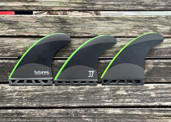 USED FIN (TECHFLEX2.0 JOHN JOHN FUTURE FIN MEDIUM )|沖縄サーフィン