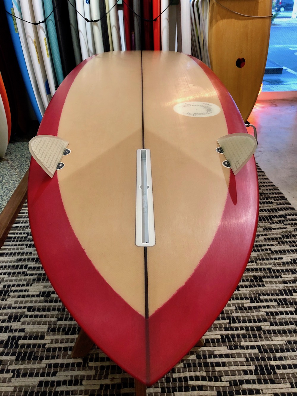 ライアン・ラブレスフィン 8.5”r5ミッドレングス フィン [TRUE AMES