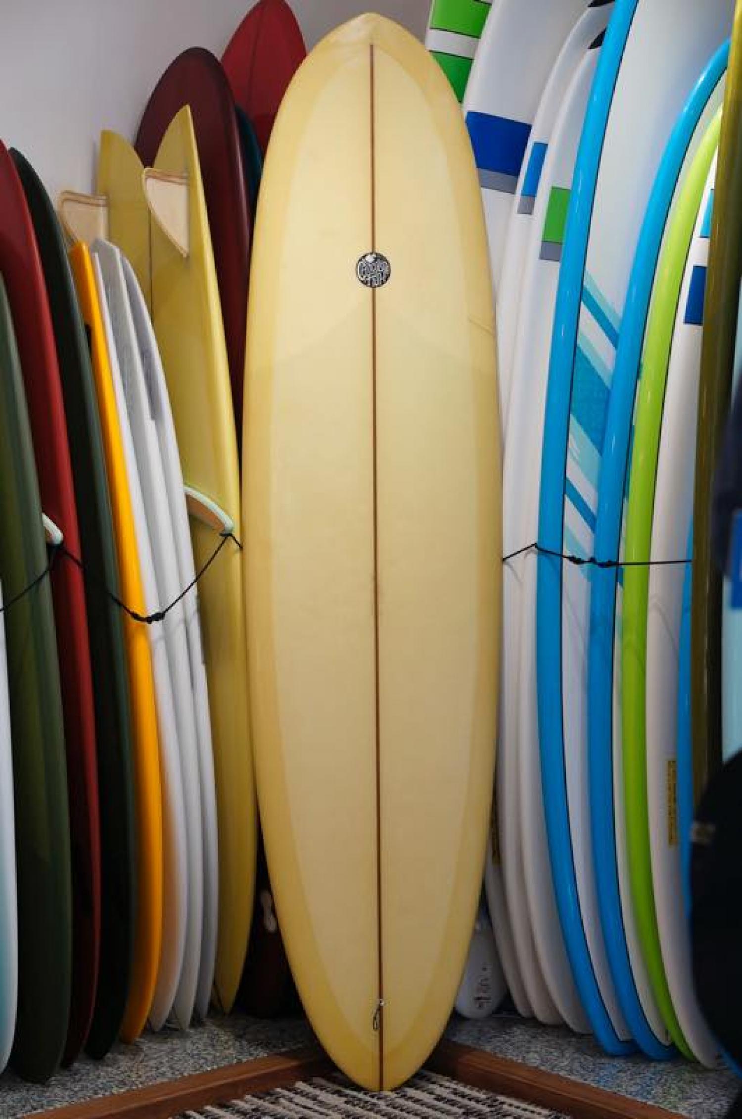USED BOARDS (Chocolate Fish Surfboards Seabass 7.8)