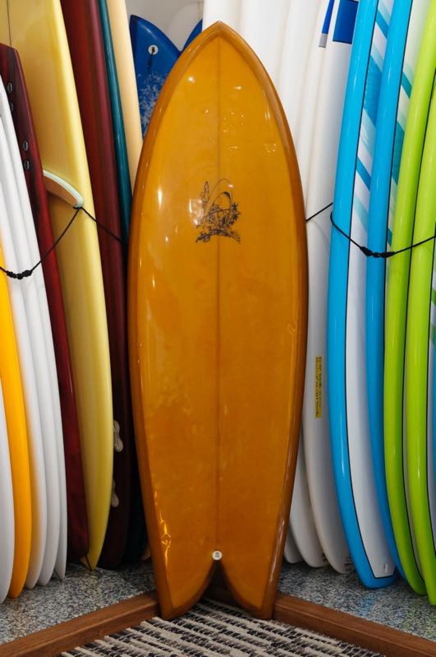 USED BOARDS ( Rainbow Surfboards Rich Pavel Twin Fish 5.9 ）