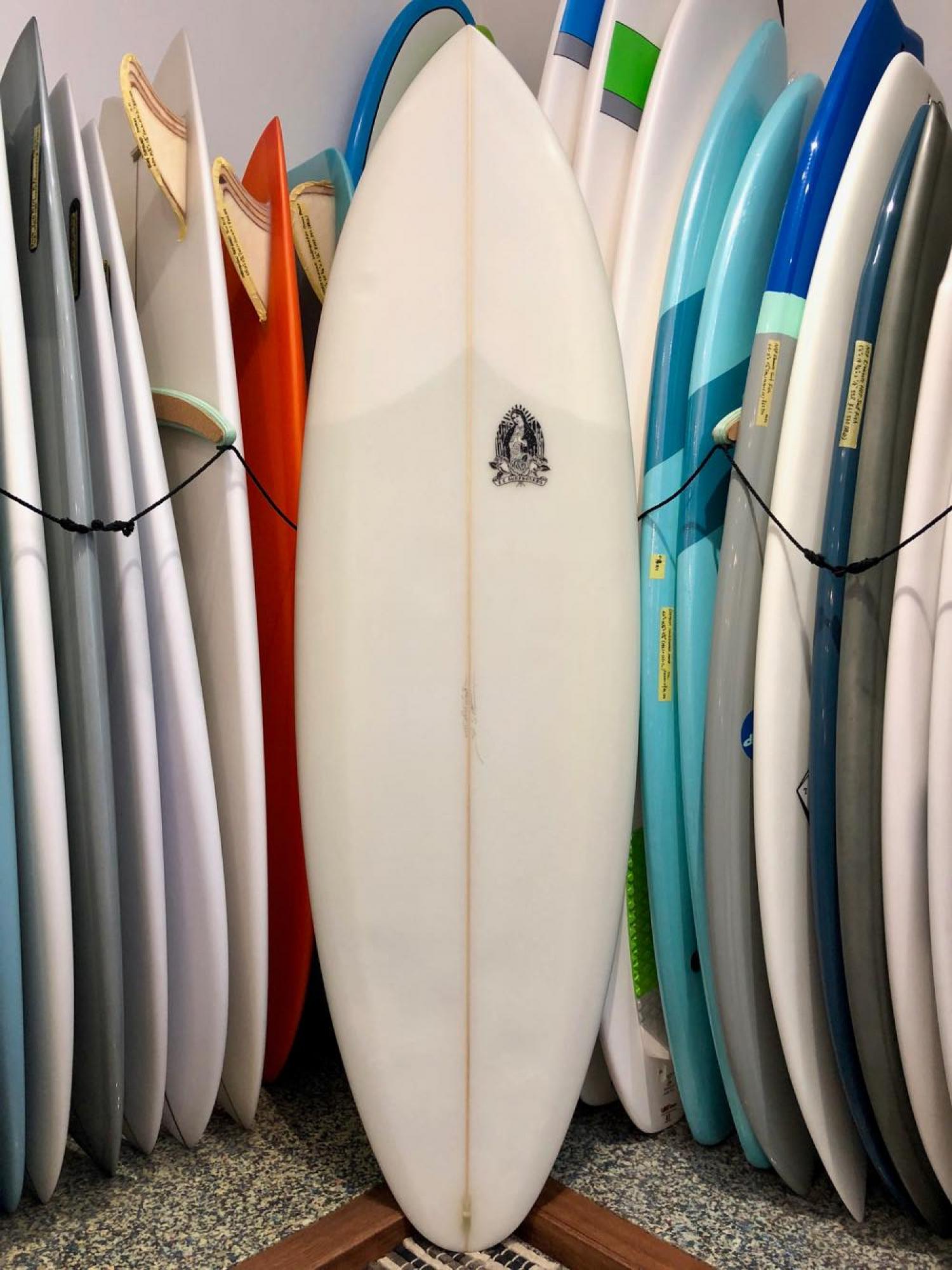 USED BOARDS（Chocolate Fish Surfboards DOES IT 6.0 1/2)