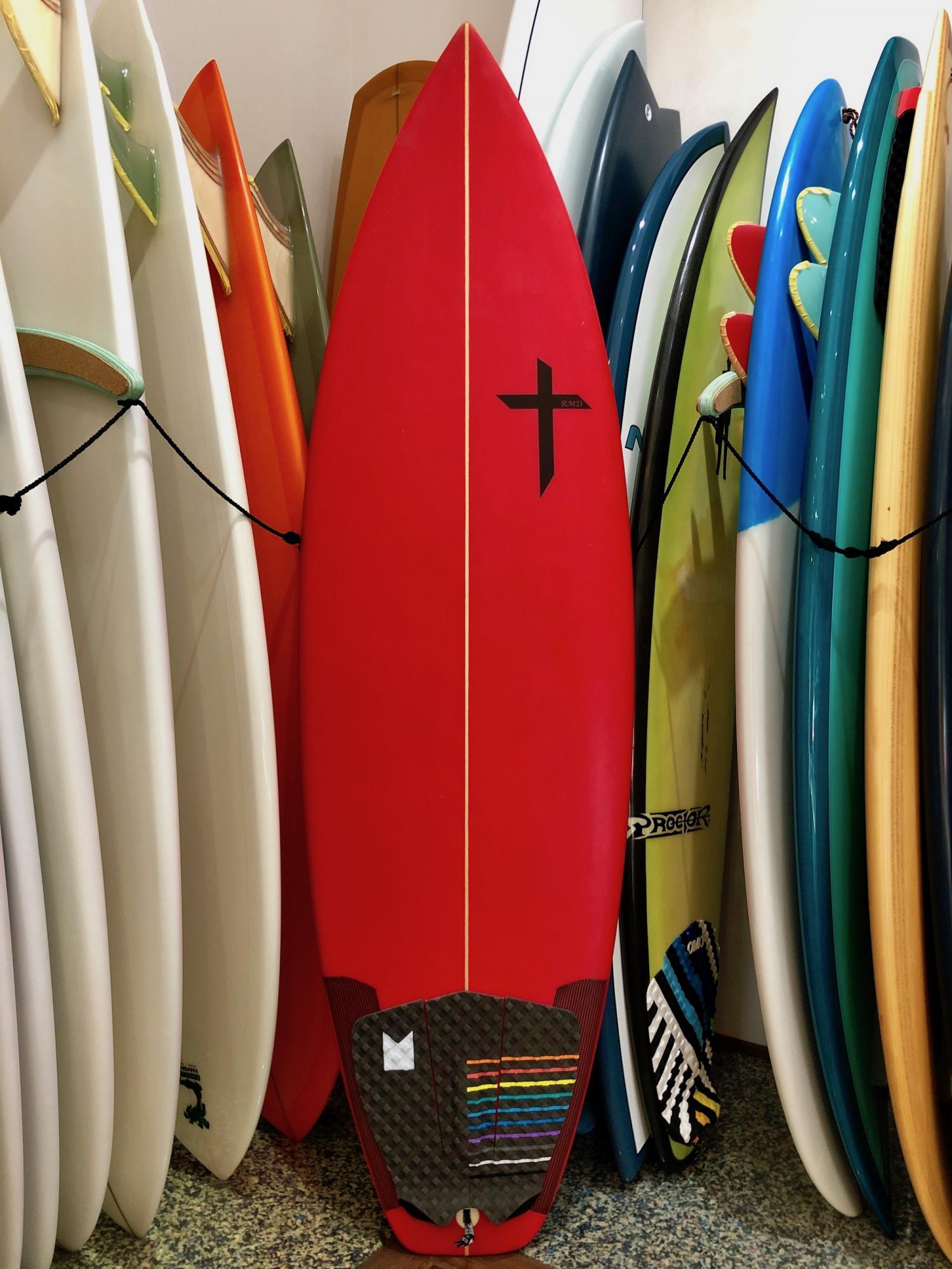 USED BOARDS( RMD SURFBOARDS 5.6 ) 