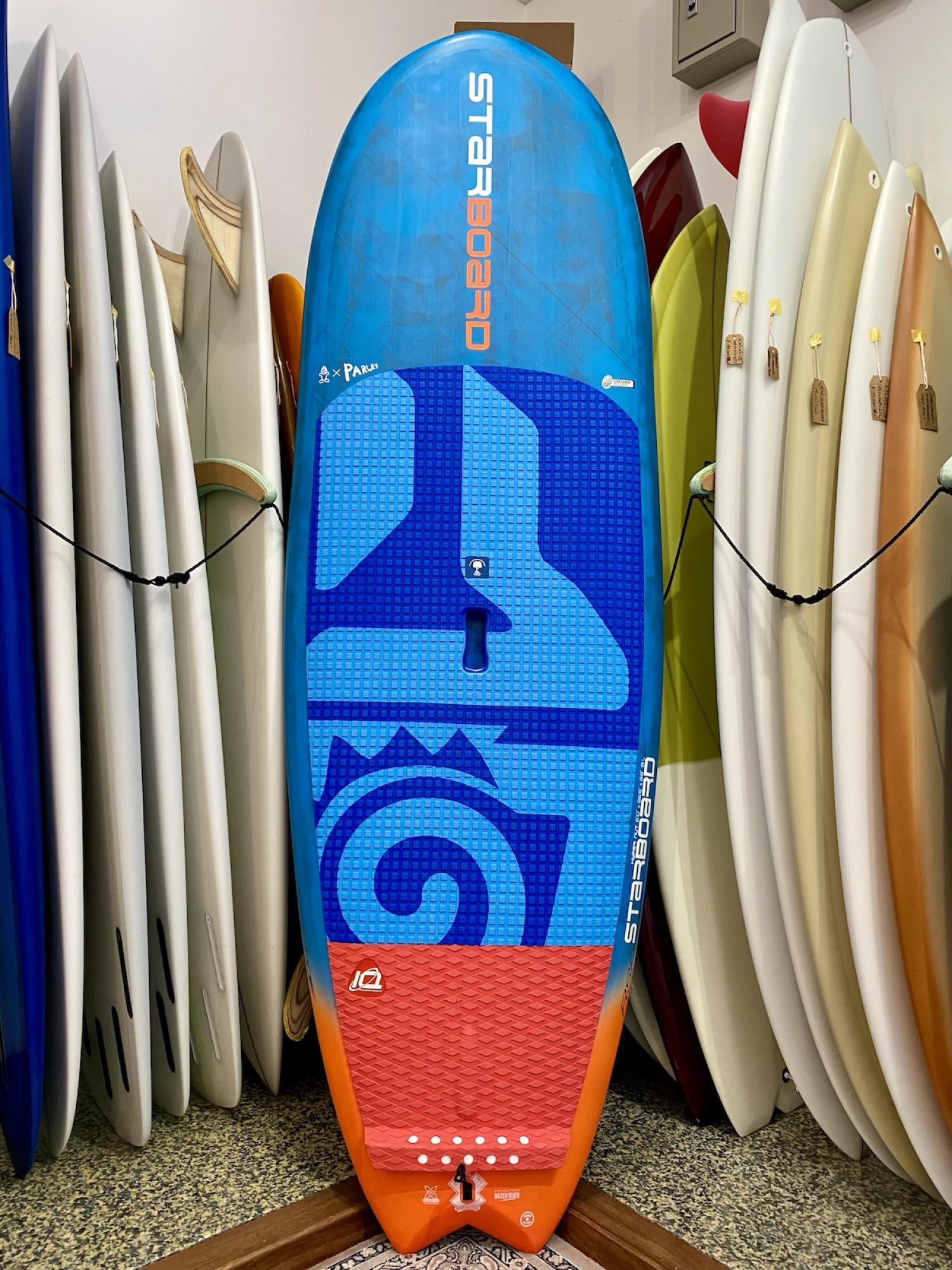 USED BOARDS ( STARBOARD Sup Board 6.10 Hyper Nut Carbon Balsa)